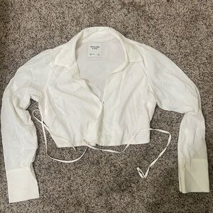 Abercrombie & Fitch - Woman’s White Button Down Cropped Shirt